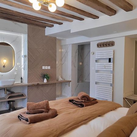 Tresors De Sens Bed and Breakfast Buitenkant foto