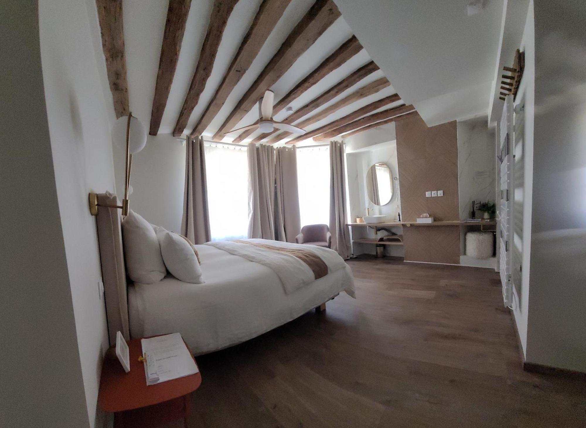 Tresors De Sens Bed and Breakfast Buitenkant foto