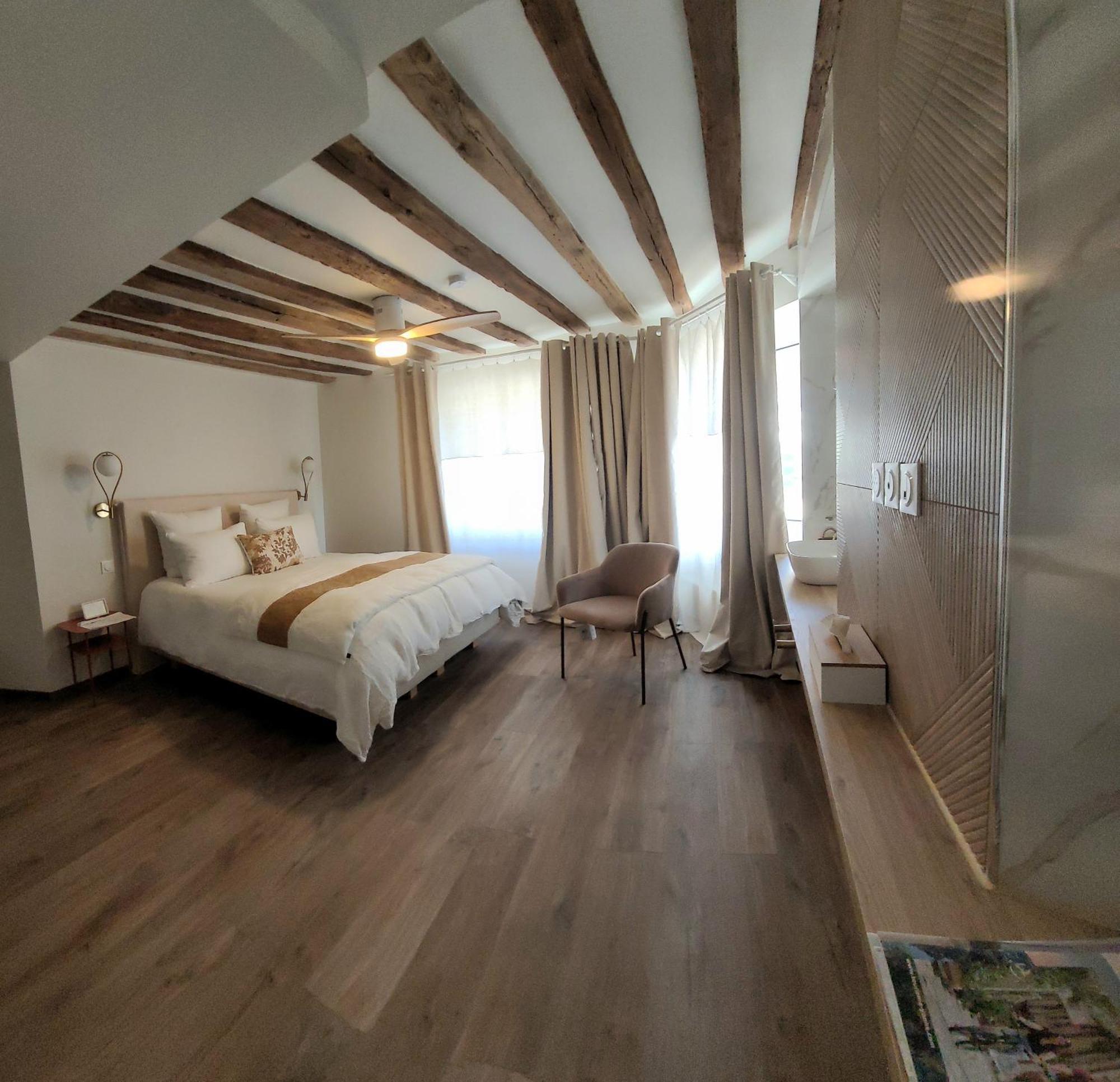 Tresors De Sens Bed and Breakfast Buitenkant foto