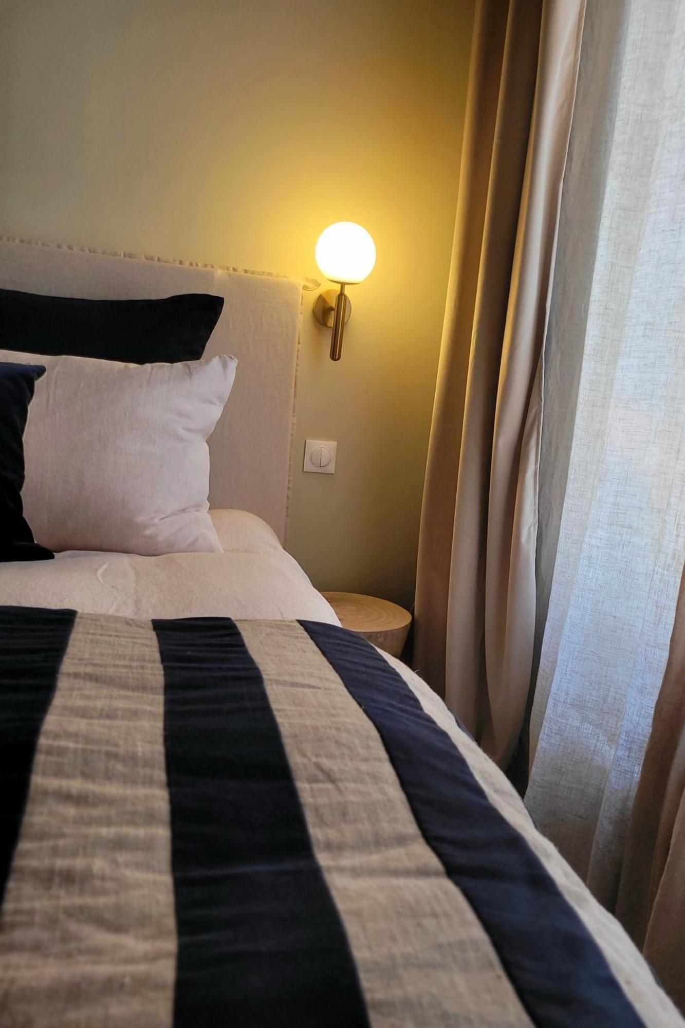 Tresors De Sens Bed and Breakfast Buitenkant foto