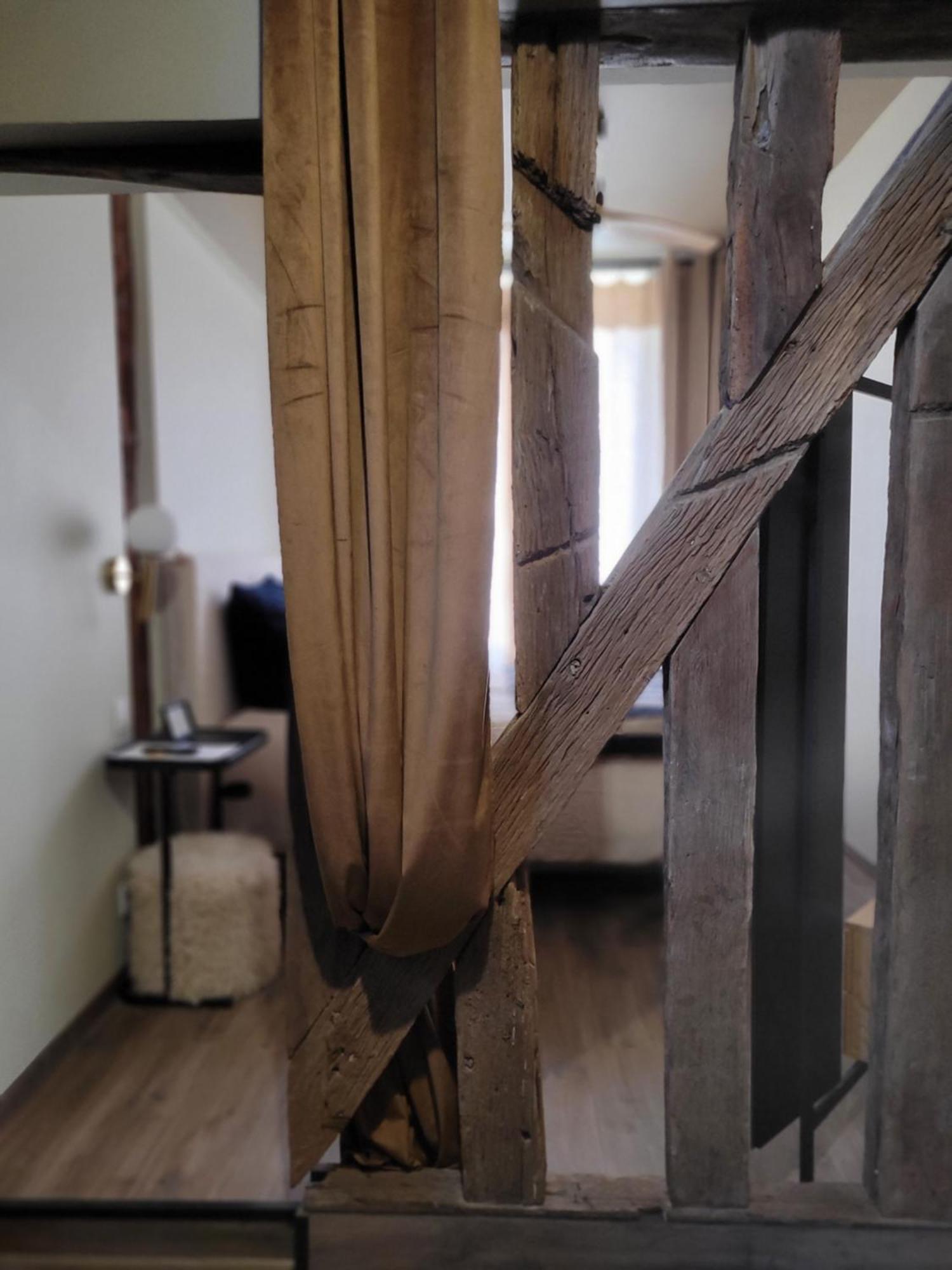 Tresors De Sens Bed and Breakfast Buitenkant foto