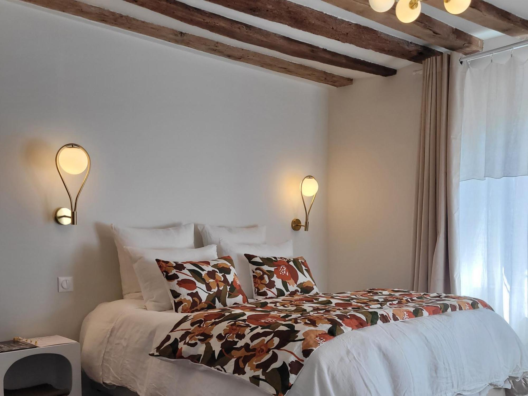 Tresors De Sens Bed and Breakfast Kamer foto